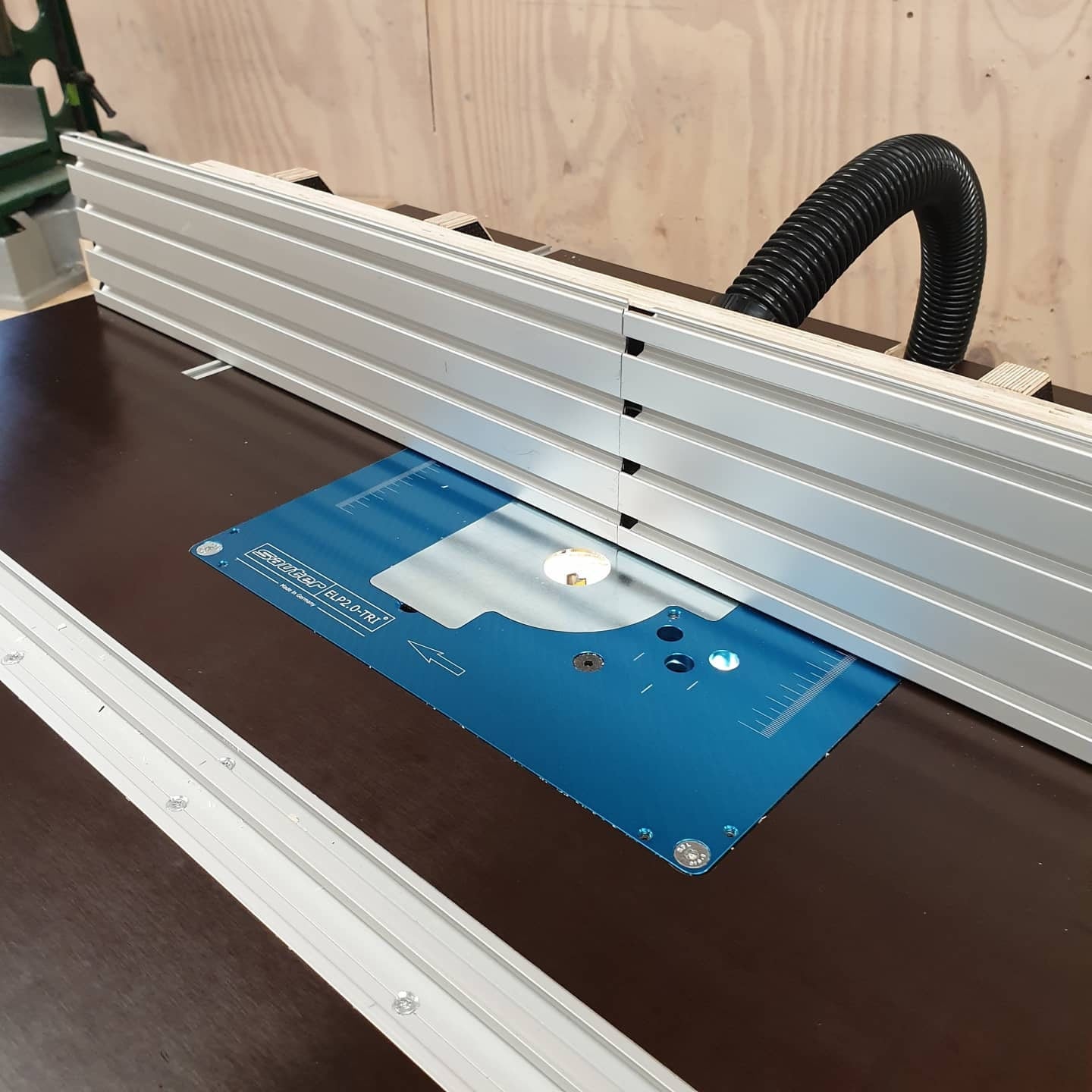 Fräsanschlag für Profi-Frästisch (Bauplan)