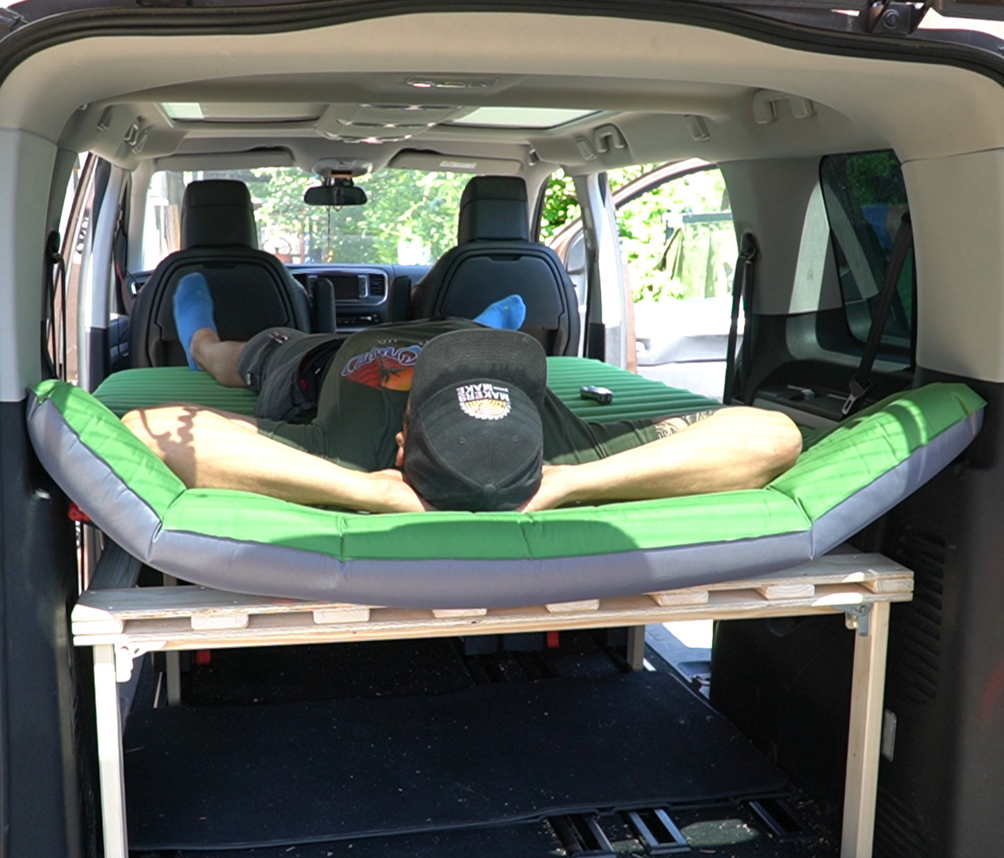 Ausziehbare Liegefläche für Camping-Van (Bauplan)