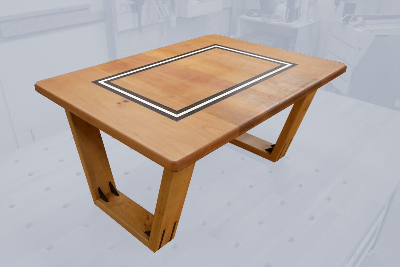 Designertisch aus Holz