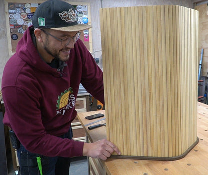 Holzrollo / Rollladenschrank